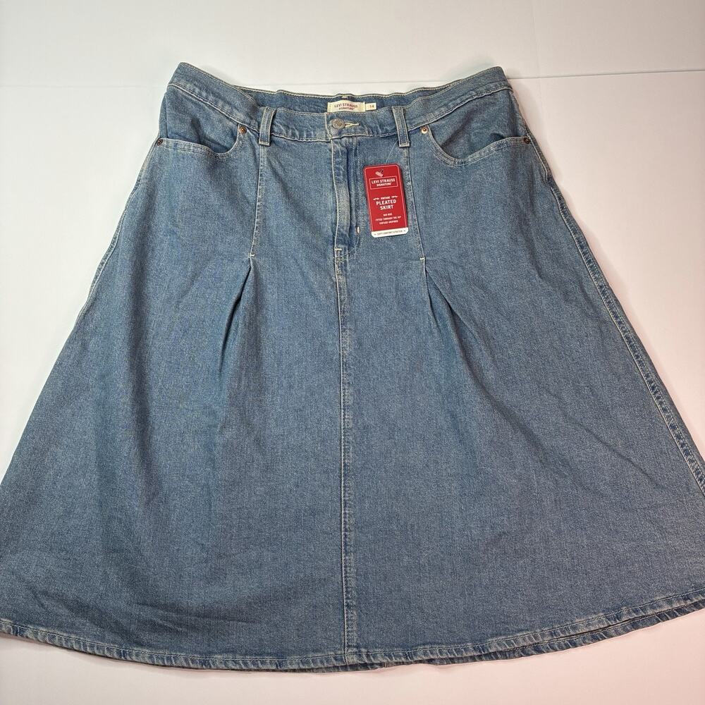 Levi Strauss Signature Mid Rise Comfort Stretch Pleated Skirt Womens Size 14 W32